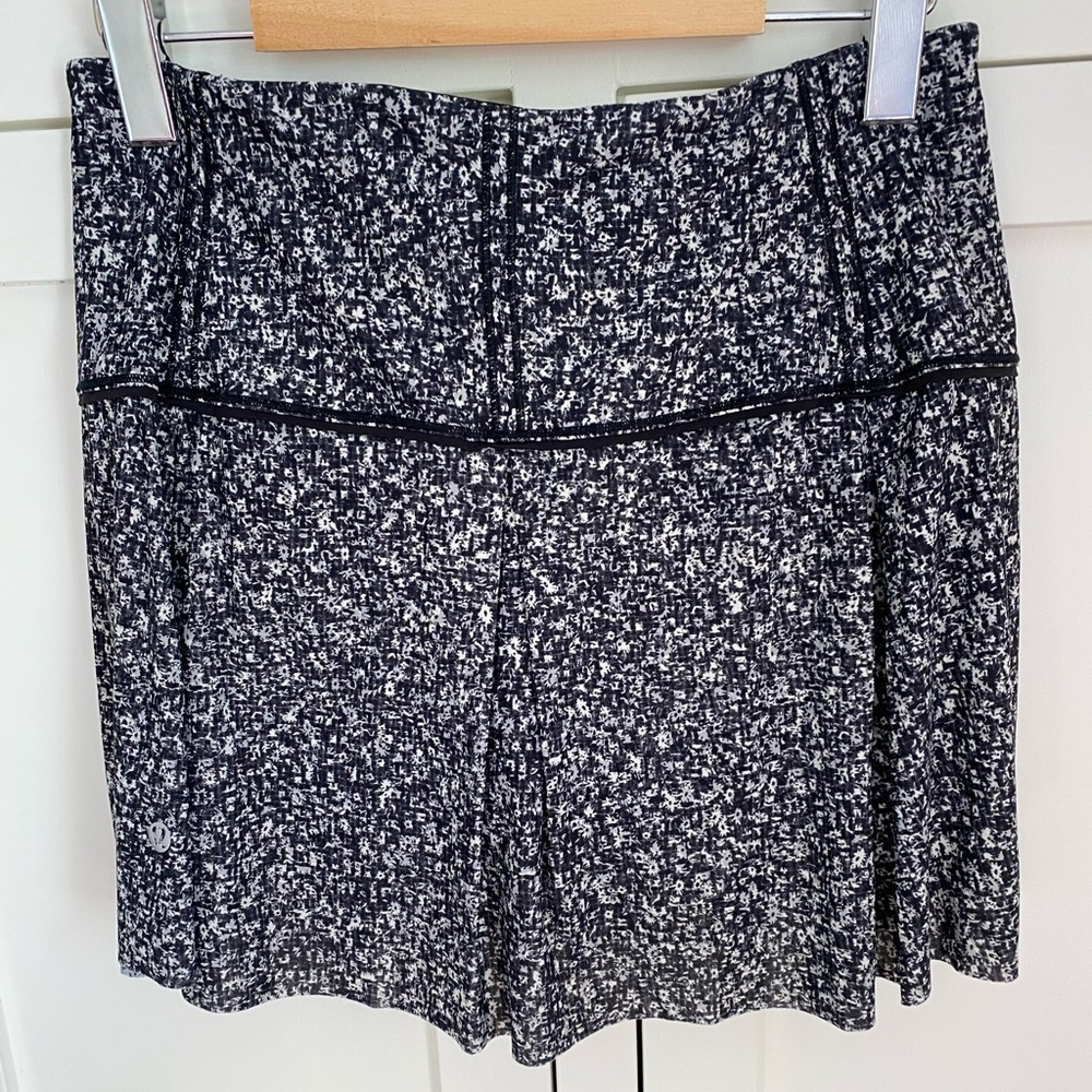 Lululemon tennis skirt